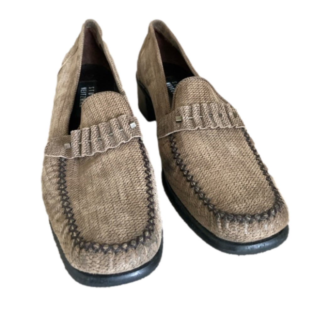 Stuart Weitzman 9 AA slip on shoes